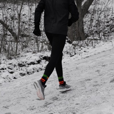 Носки водонепроницаемые Dexshell Running, p-p S, с оранжевыми полосами.