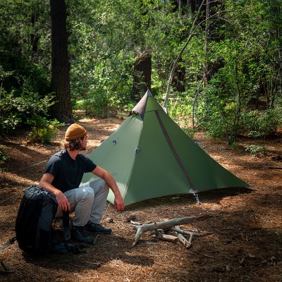 Палатка сверхлегкая с острой верхушкой Naturehike NH17T030-L, темная зеленая