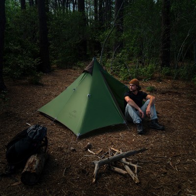Палатка сверхлегкая с острой верхушкой Naturehike NH17T030-L, темная зеленая