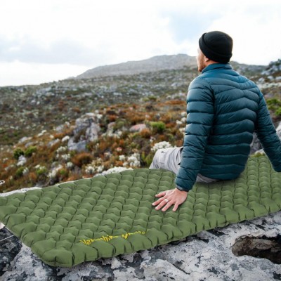 Матрас надувной сверхлегкий одноместный Naturehike CNK2450WS014, прямоугольный зеленый